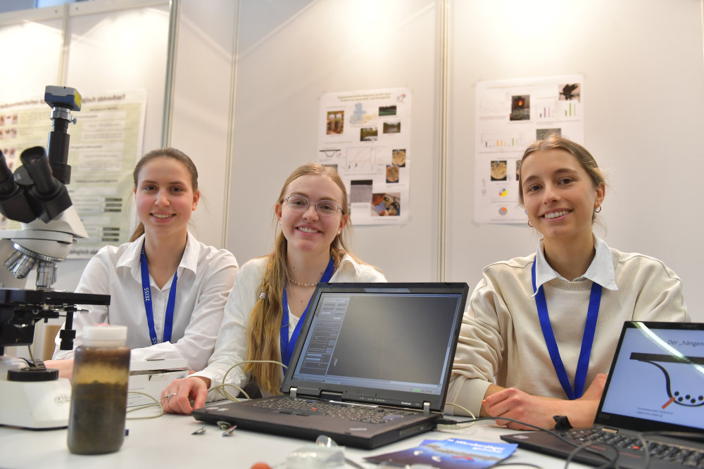 Vorschaubild von Jugend forscht 2024 Gewinnerinnen des Regionalwettbewerbs Jena in der Kategorie Biologie