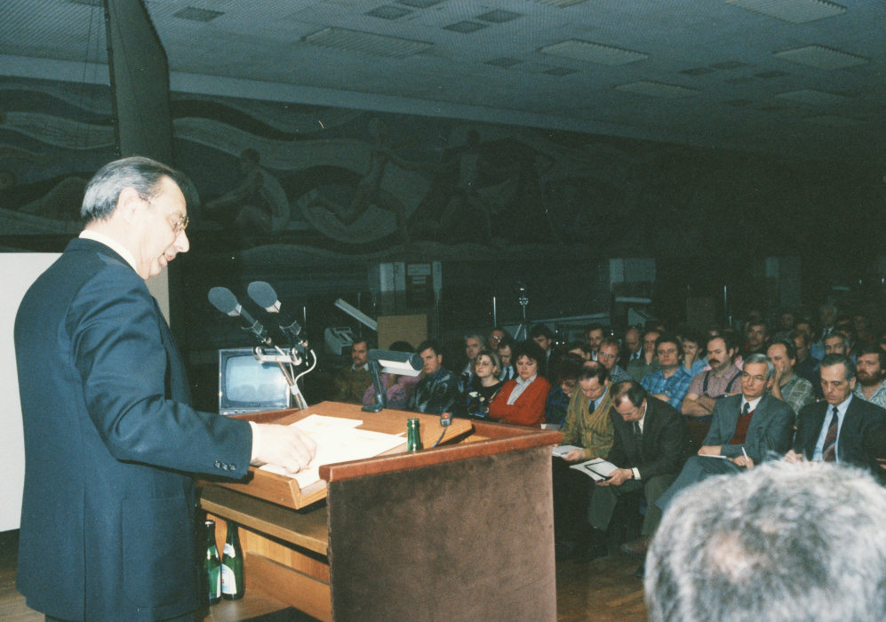Vorschaubild von Erste Belegschaftsversammlung der Carl Zeiss Jena GmbH am 19. Dezember 1991