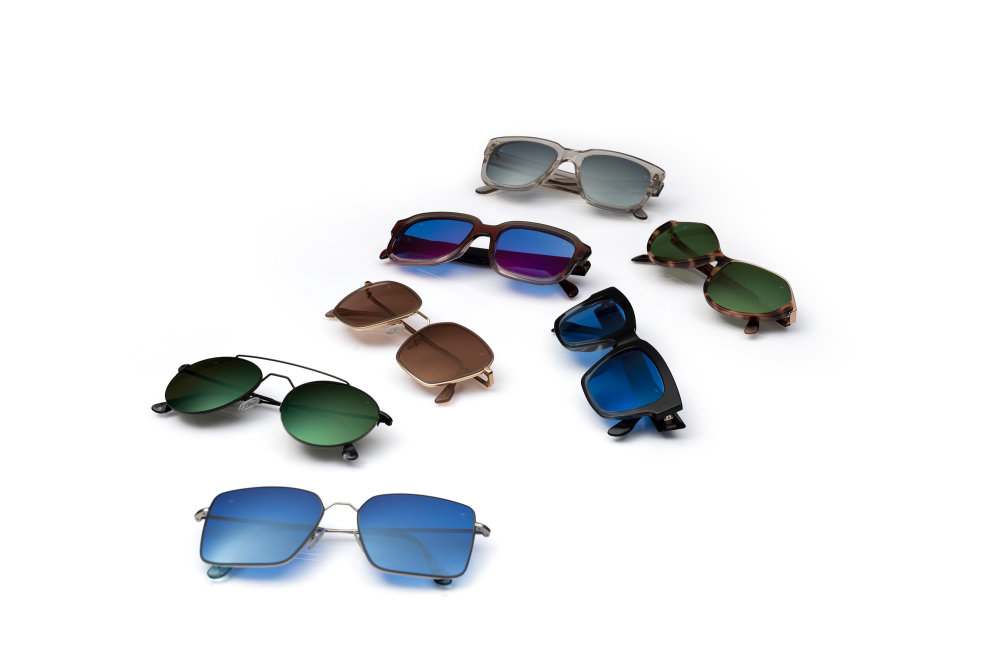 Preview image of New photochromic colours and style options