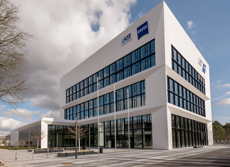 Preview image of The ZEISS Innovation Hub @ KIT on the North Campus of the Karlsruhe Institute of Technology (KIT).